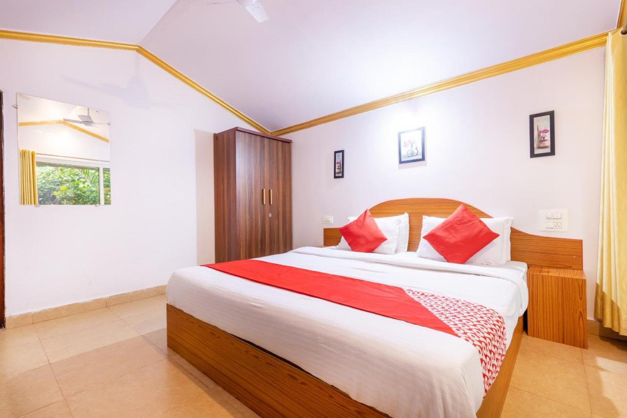 La Riviere Hotel Morjim Buitenkant foto